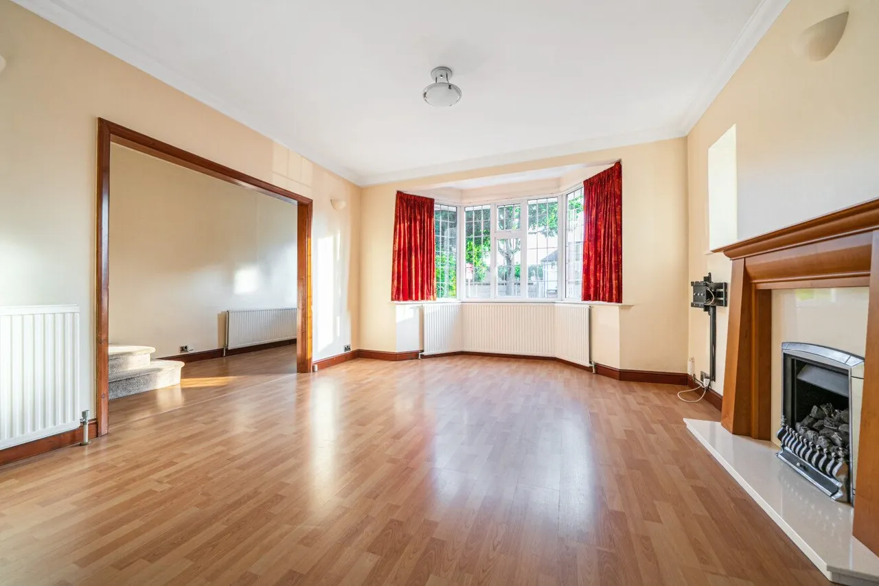 Hampden Way, London, N14, photo 14