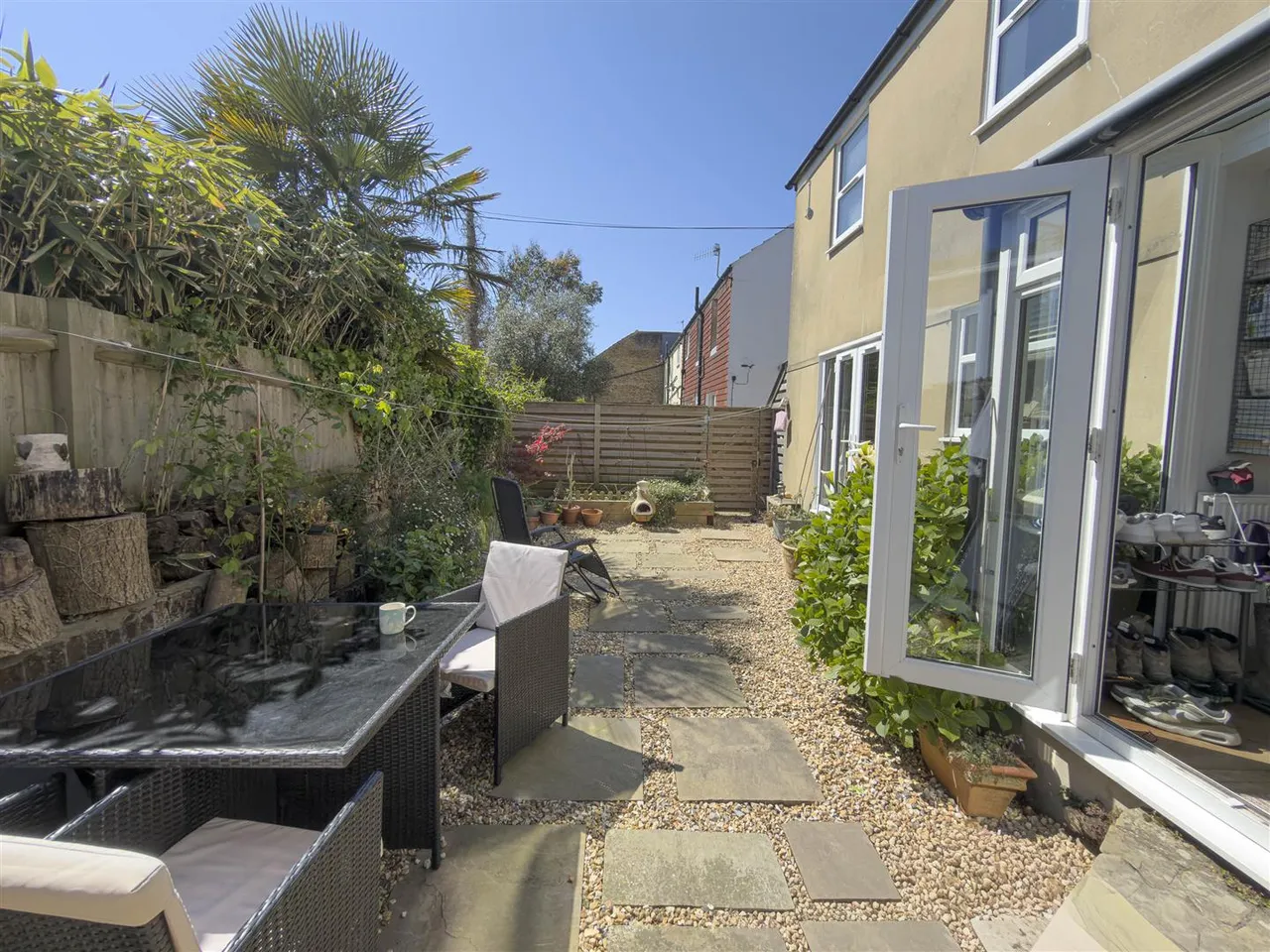 Commercial Road, Eastbourne, East Sussex, BN21 3XE, photo 9