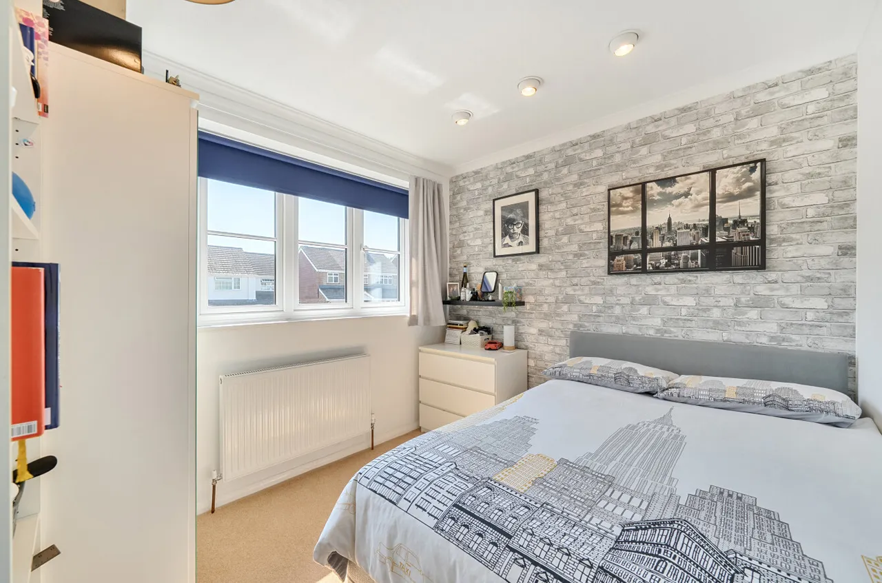 Birch Tree View, Lightwater, Surrey, GU18 5TZ, photo 12