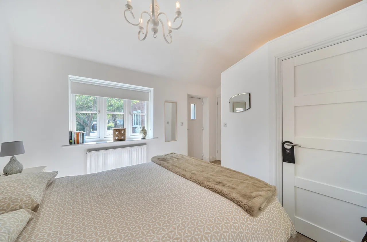 Birch Tree View, Lightwater, Surrey, GU18 5TZ, photo 19