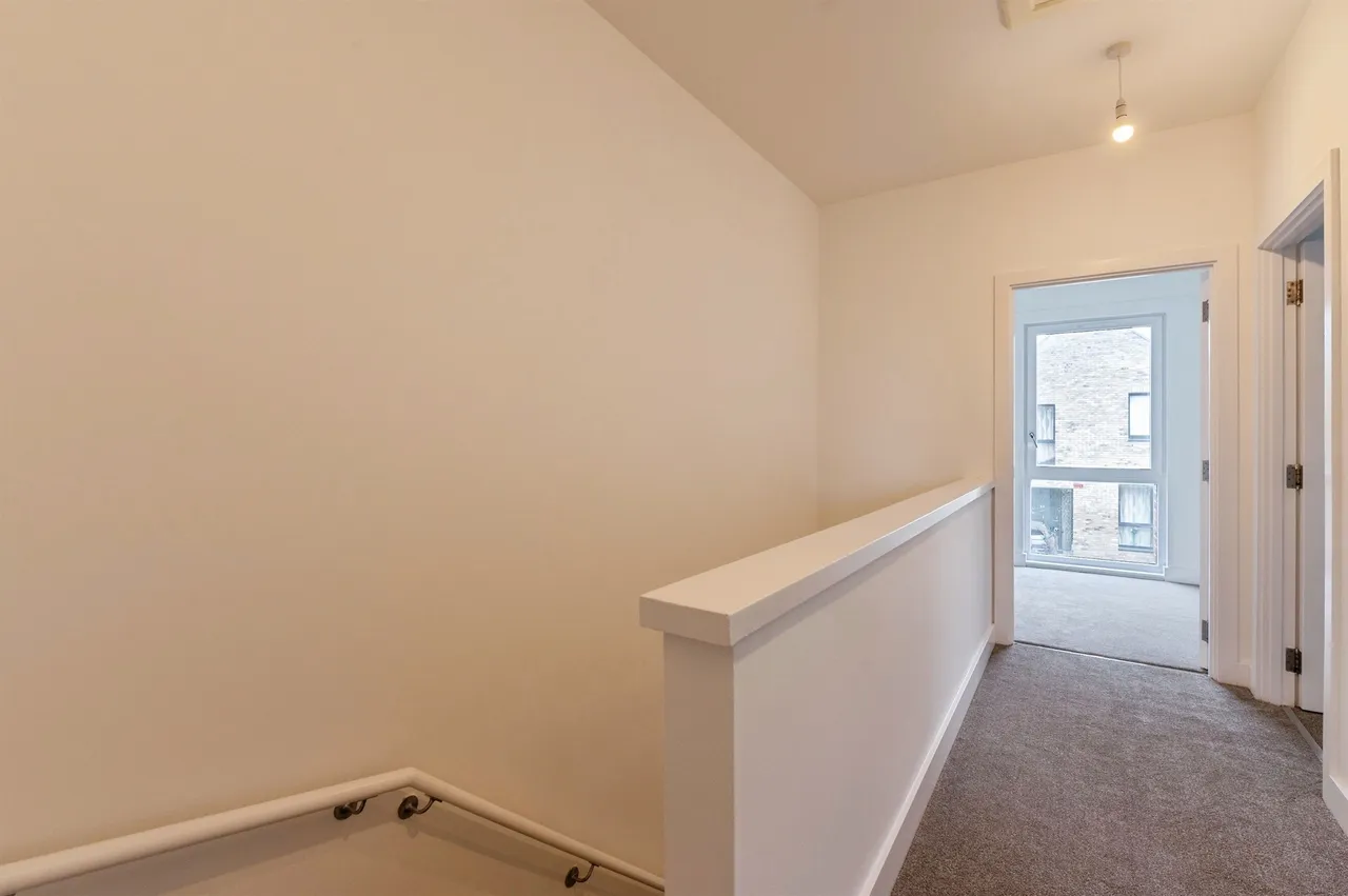 Northview Avenue, Tilbury, photo 8