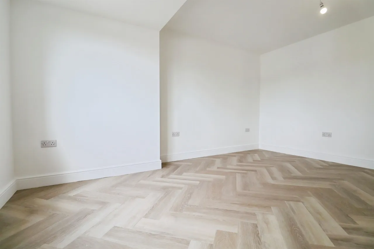 St. Brannocks Close, Barry, CF62, photo 15
