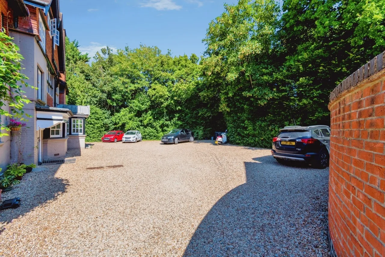 Southdown Road, Shawford, SO21, photo 12