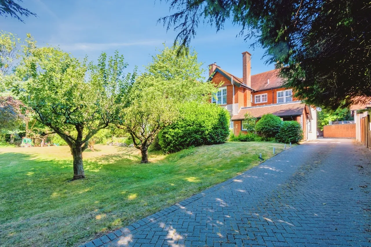 Southdown Road, Shawford, SO21, photo 11