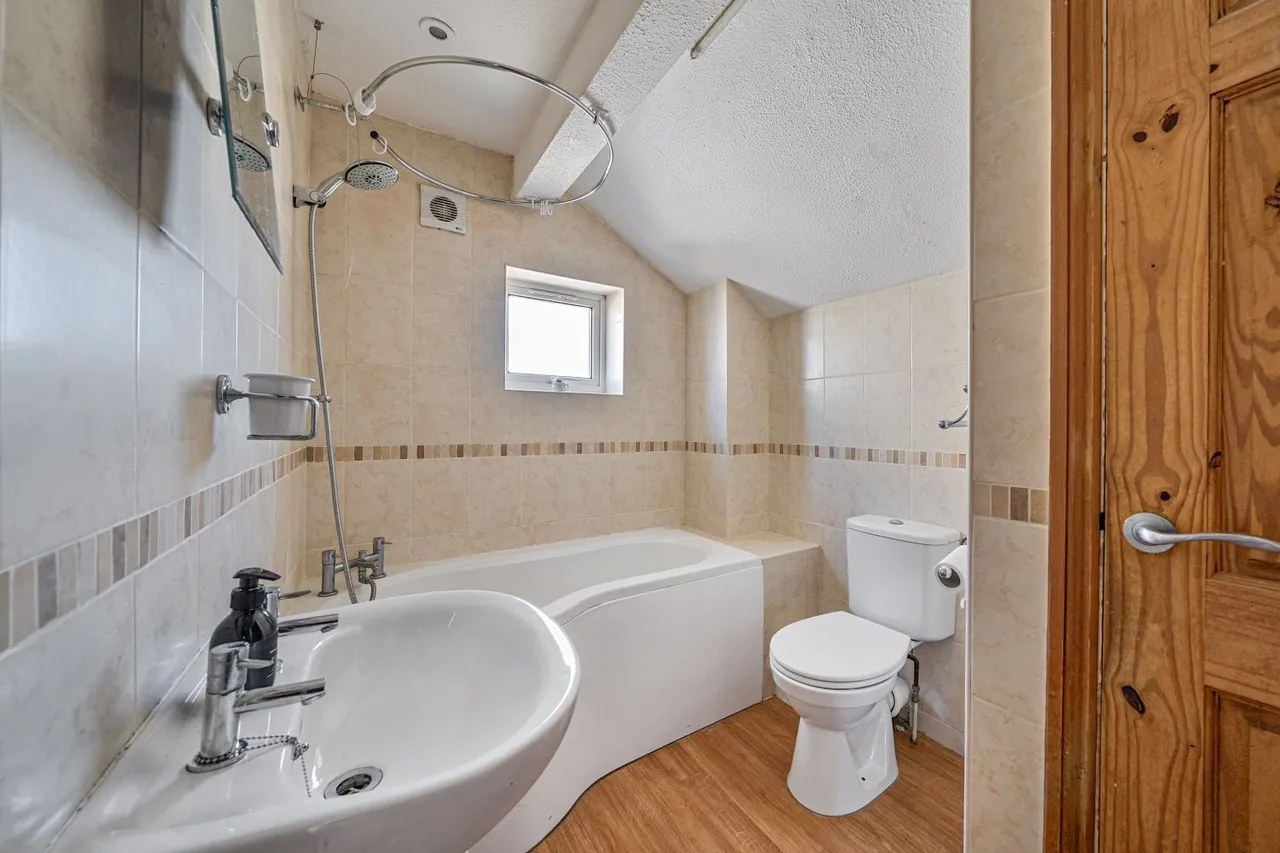 Stanwell Drive, Westward Ho, EX39, photo 17