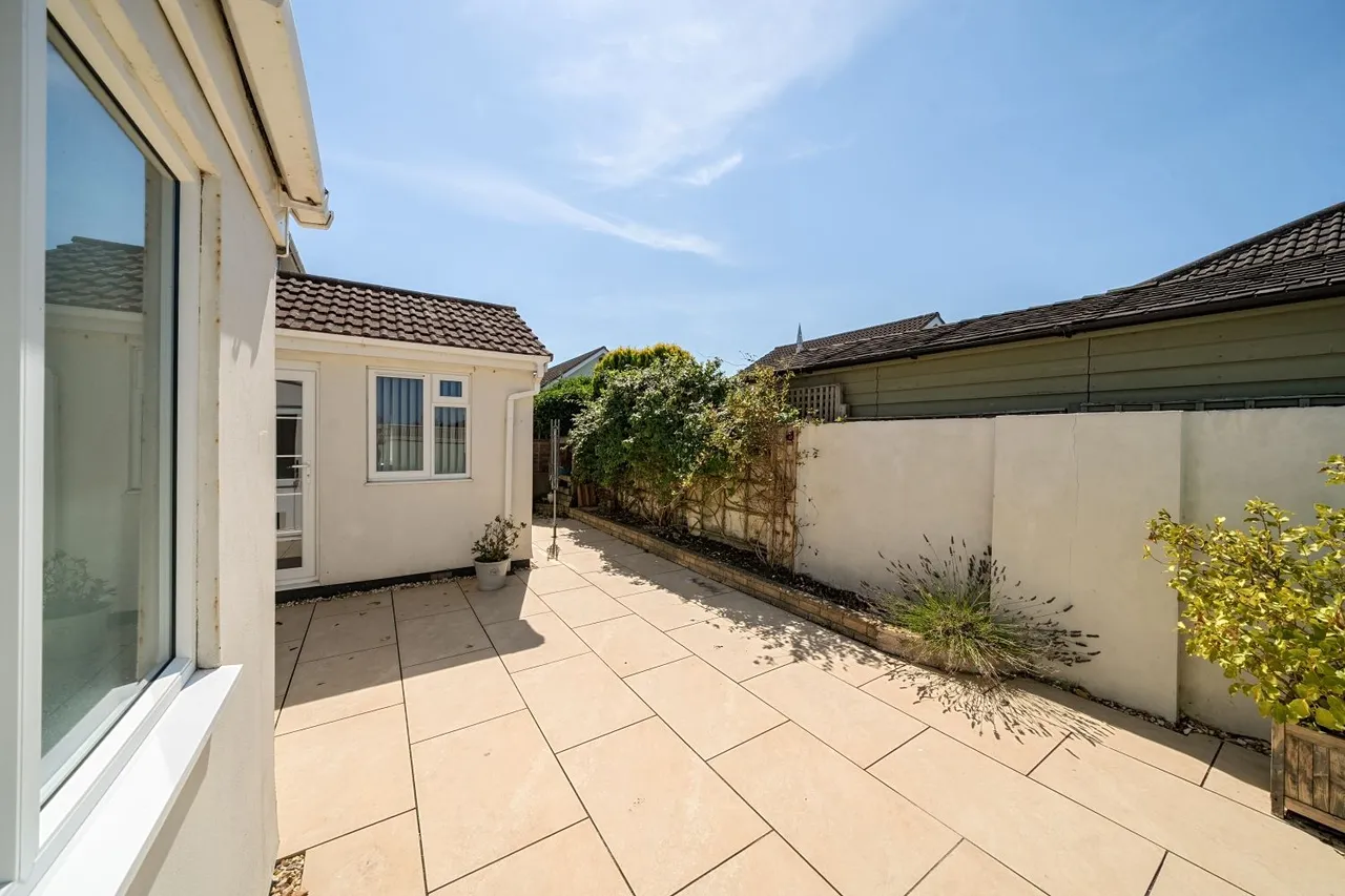 Stanwell Drive, Westward Ho, EX39, photo 18