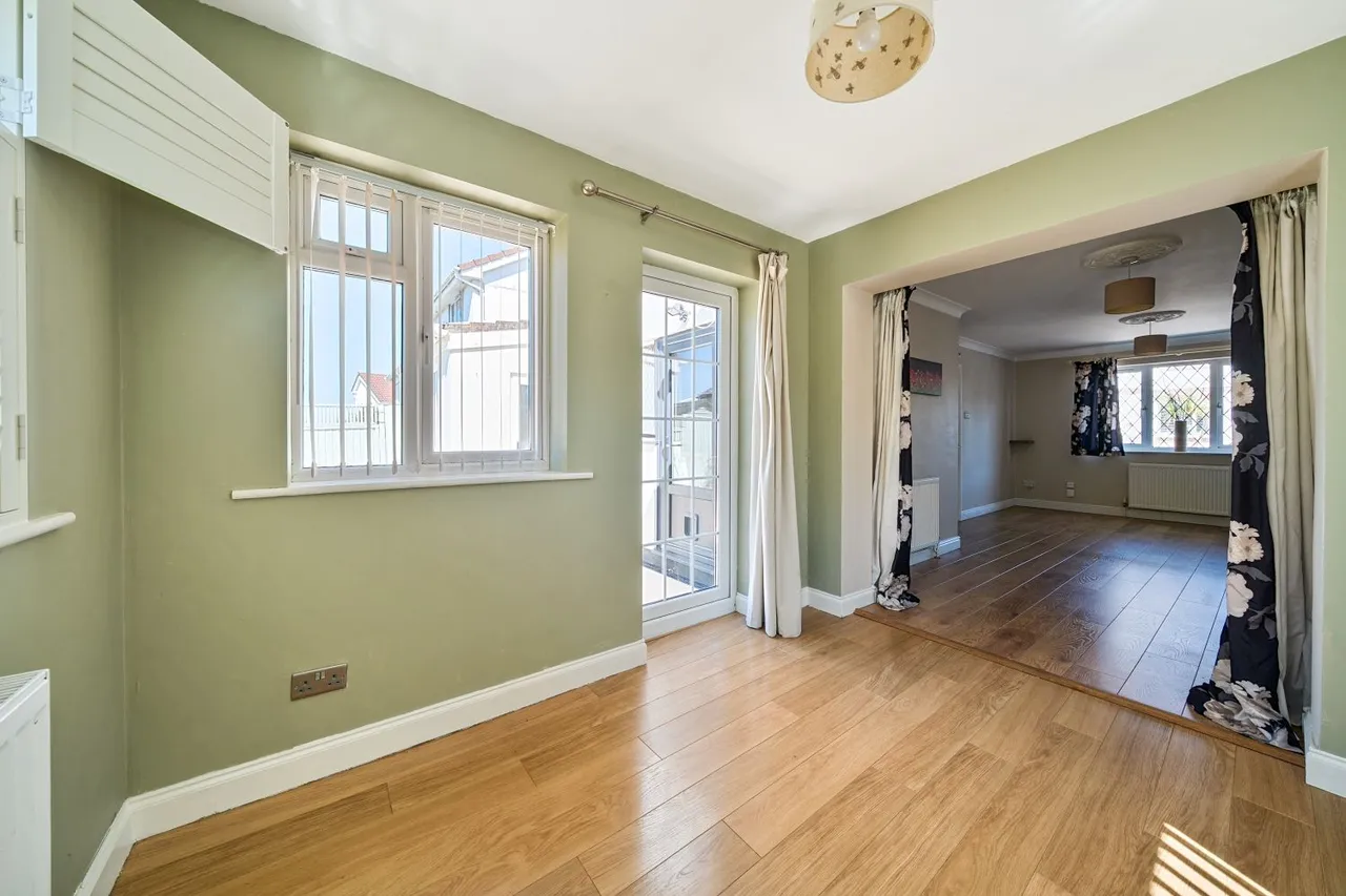 Stanwell Drive, Westward Ho, EX39, photo 10