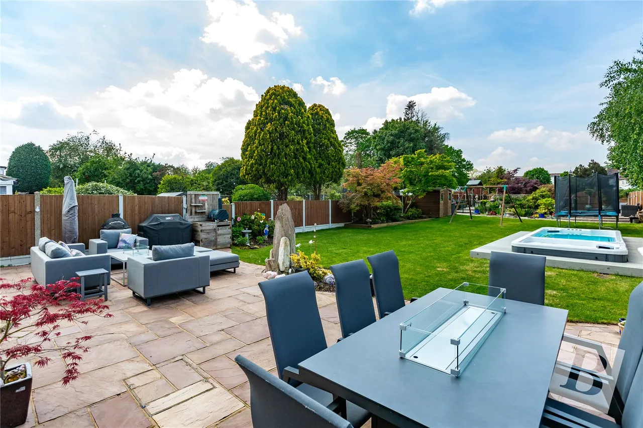 Westmoreland Avenue, Hornchurch, RM11, photo 7