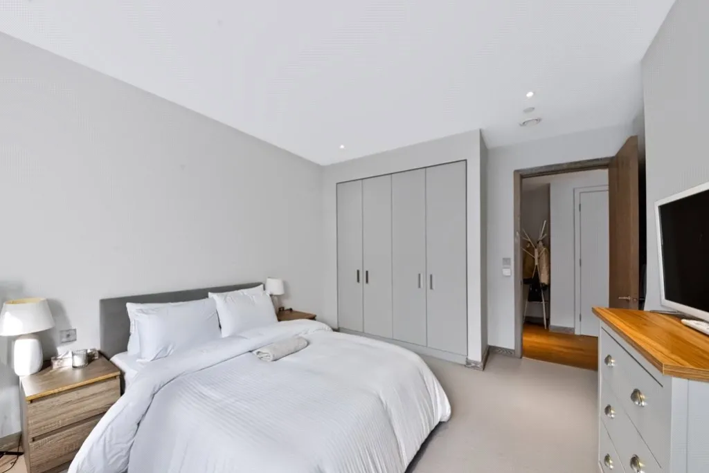Bellwether Lane, Wandsworth, SW18, photo 12