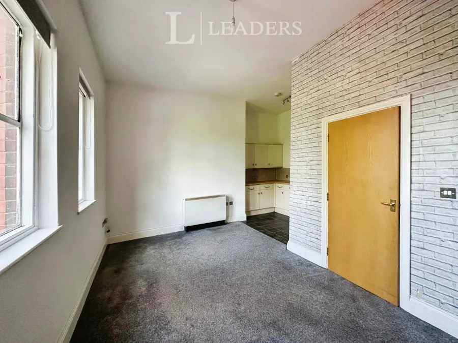 Grosvenor Gate, Leicester, LE5, photo 2