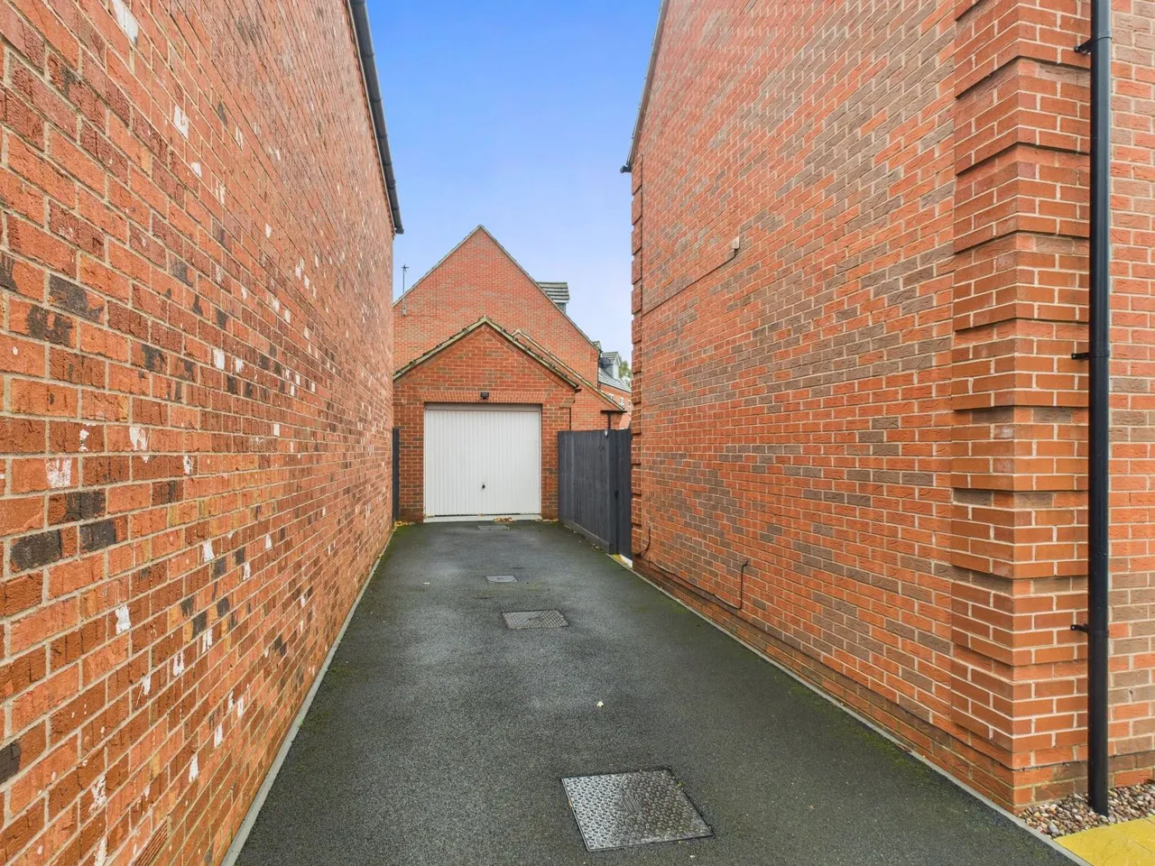 Carr Road, Moulton, NN3, photo 20