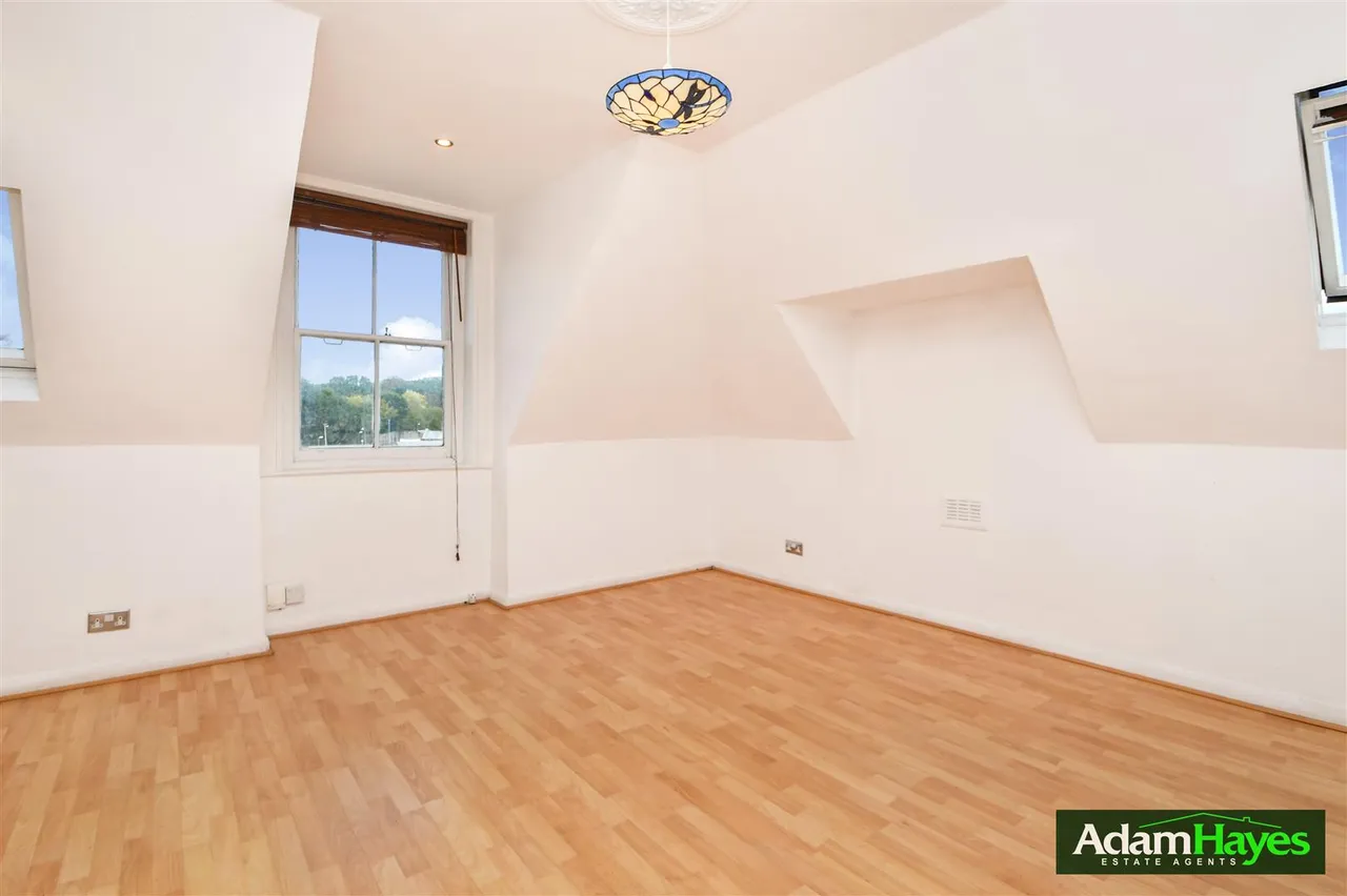 Great North Road, Highgate, N6, photo 3