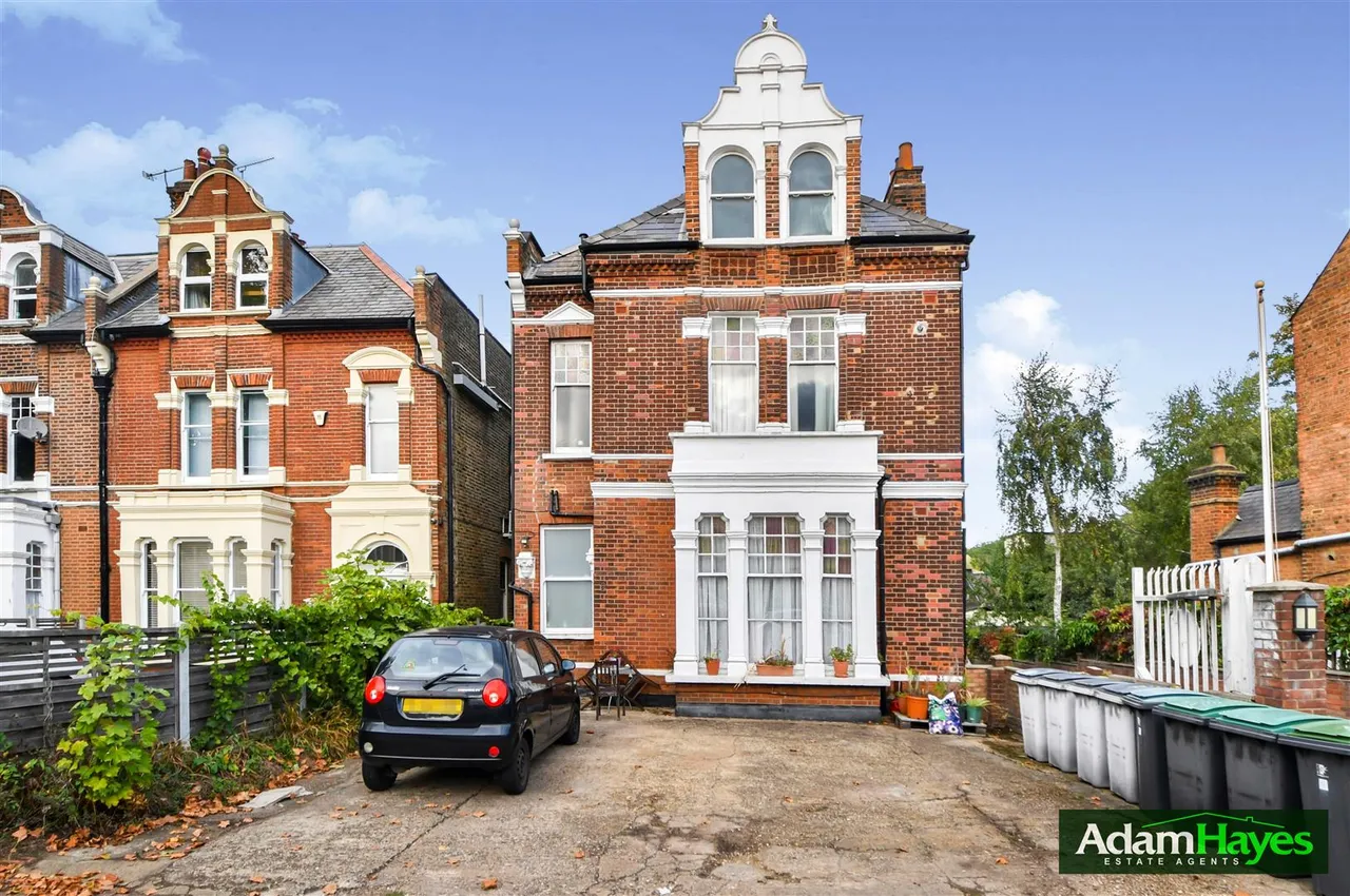 2 bed flat for sale, Great North Road, Highgate, N6