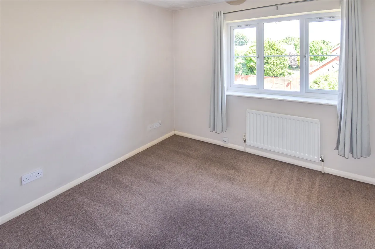 Gloster Close, Ash Vale, Aldershot, Surrey, GU12 5SS, photo 6