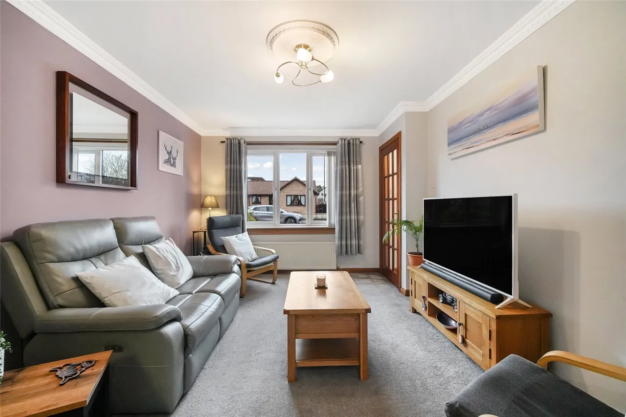 Glasgow Road, Bathgate, West Lothian, EH48, photo 8