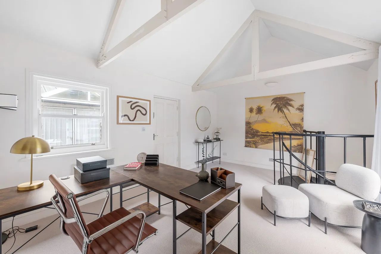 Cinnamon Row, Plantation Wharf, Battersea, SW11, photo 9
