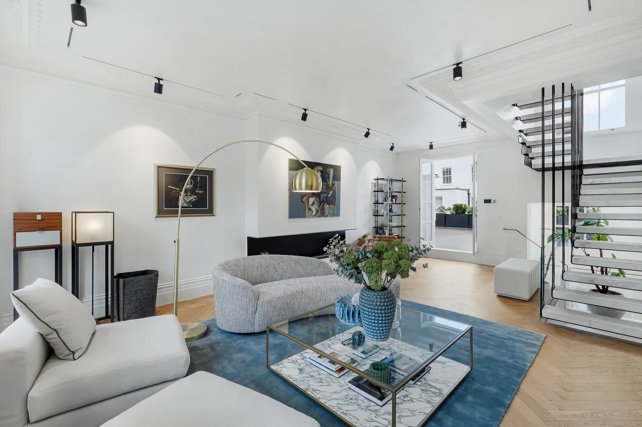 Ledbury Road, Notting Hill, London, photo 8