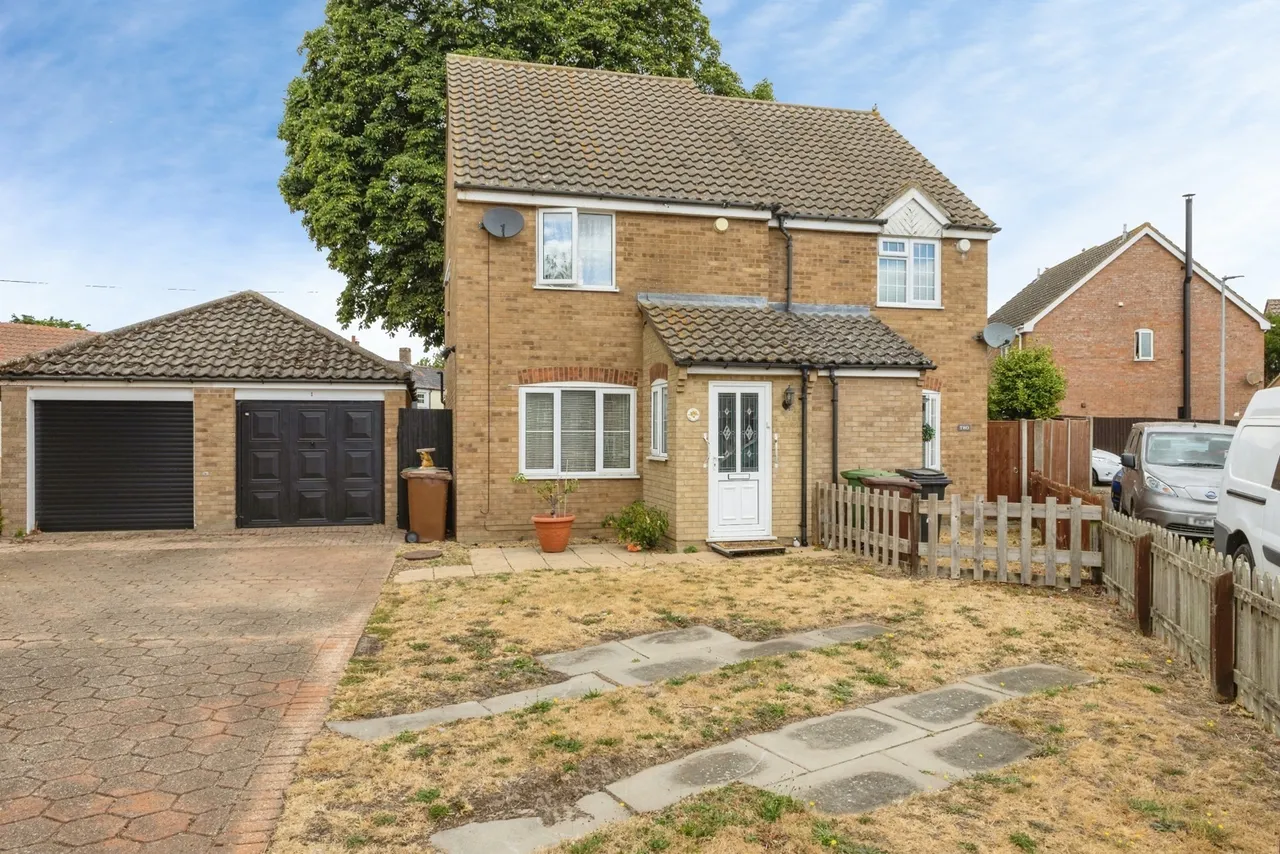 Thorpe Drive, Attleborough, Norfolk, NR17, photo 15