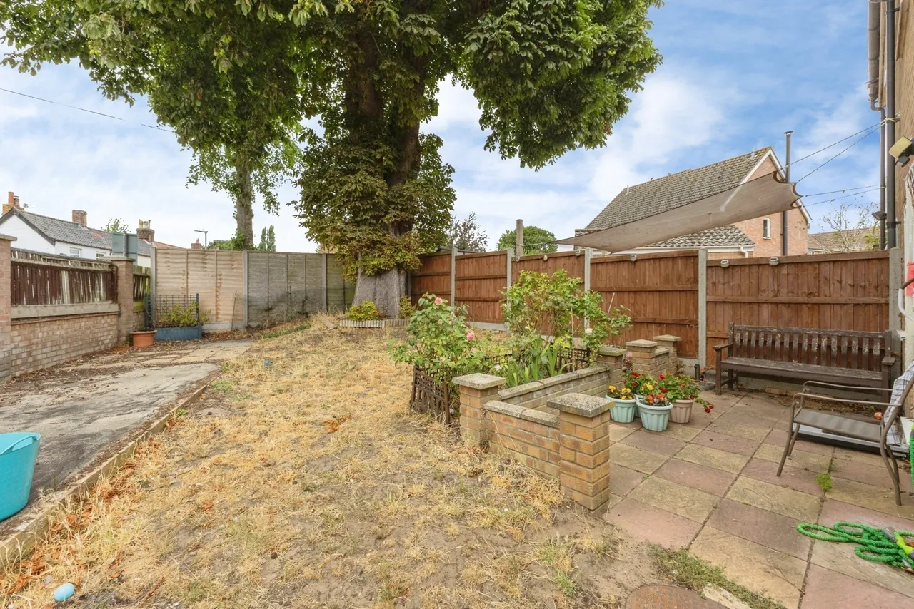 Thorpe Drive, Attleborough, Norfolk, NR17, photo 14