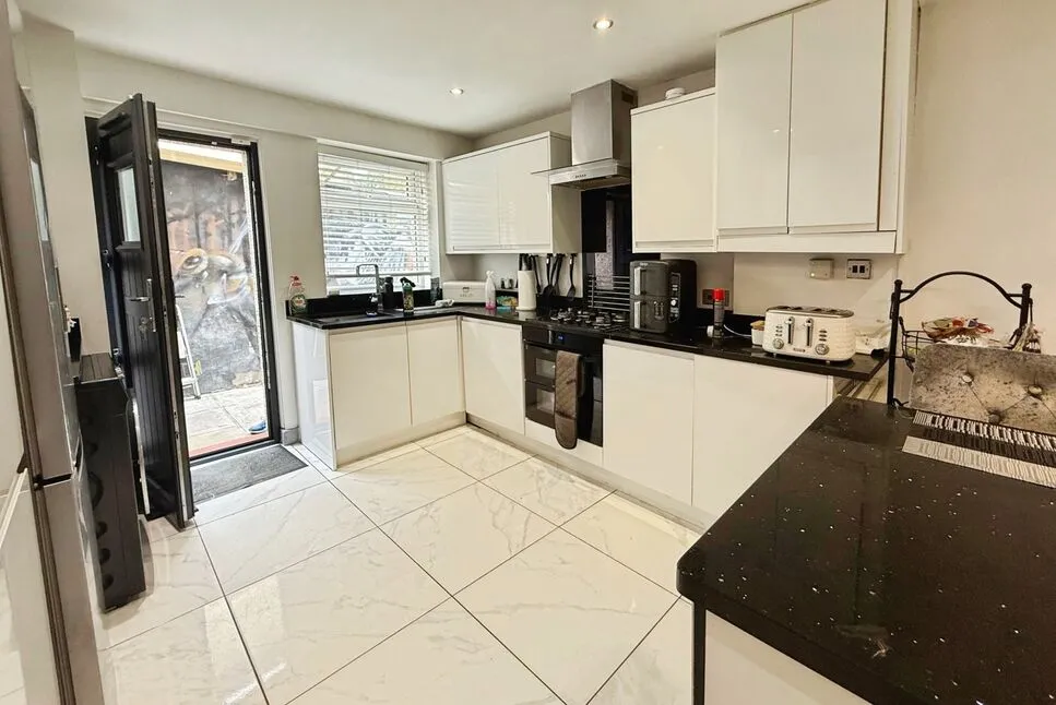 Salisbury Road, Eccles, Greater Manchester, M30, photo 12
