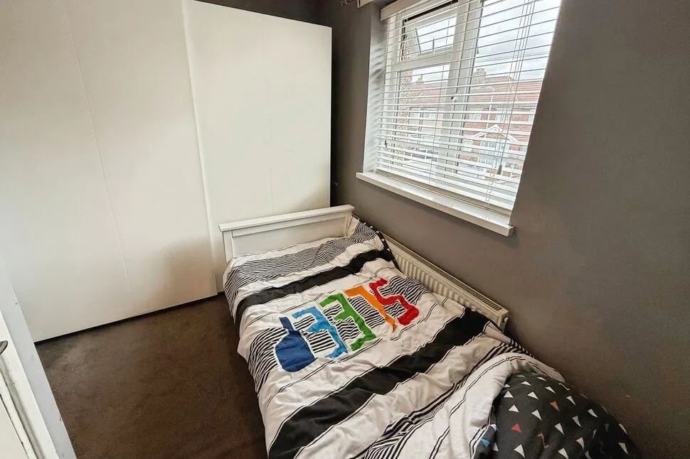 Salisbury Road, Eccles, Greater Manchester, M30, photo 6