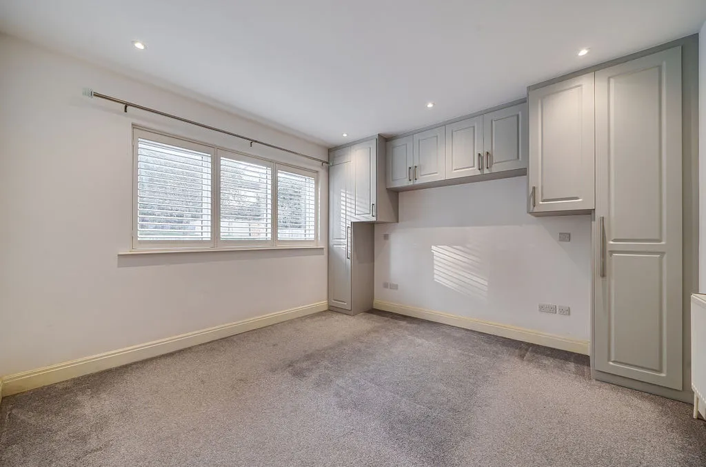 Riddlesdown Road, Purley, CR8, photo 7