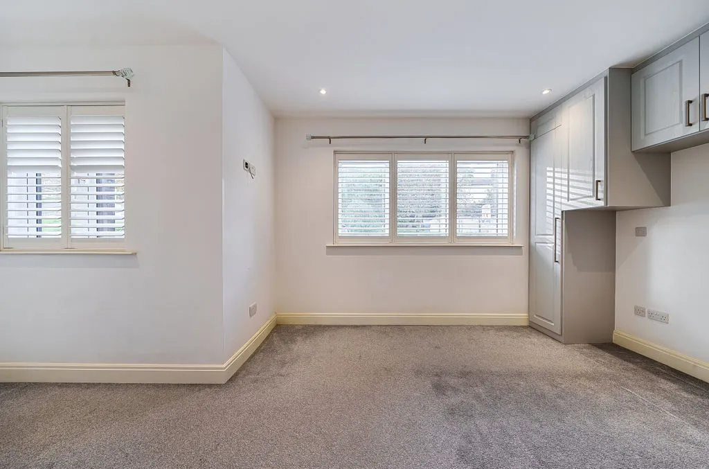 Riddlesdown Road, Purley, CR8, photo 6