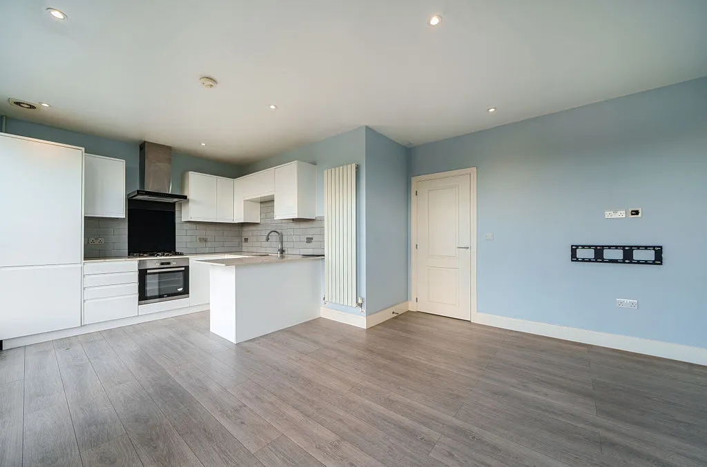 Riddlesdown Road, Purley, CR8, photo 2