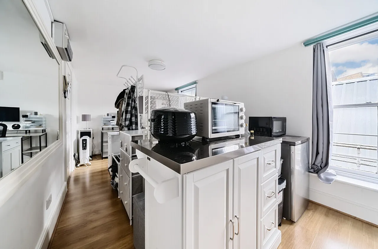 Netherwood Road, London, W14, photo 4