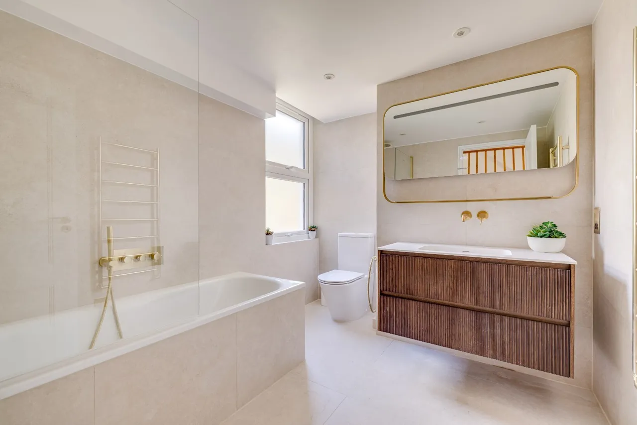 Estcourt Road, Fulham, SW6, photo 7