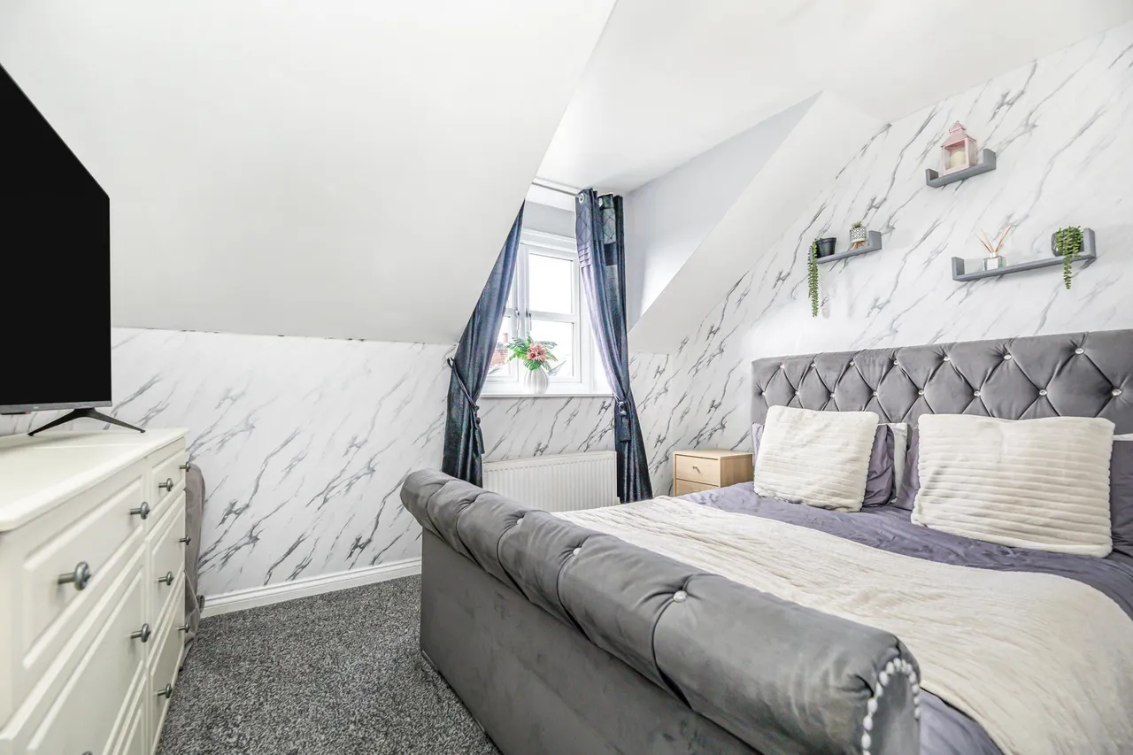 The Willows, Darfield, S73, photo 22
