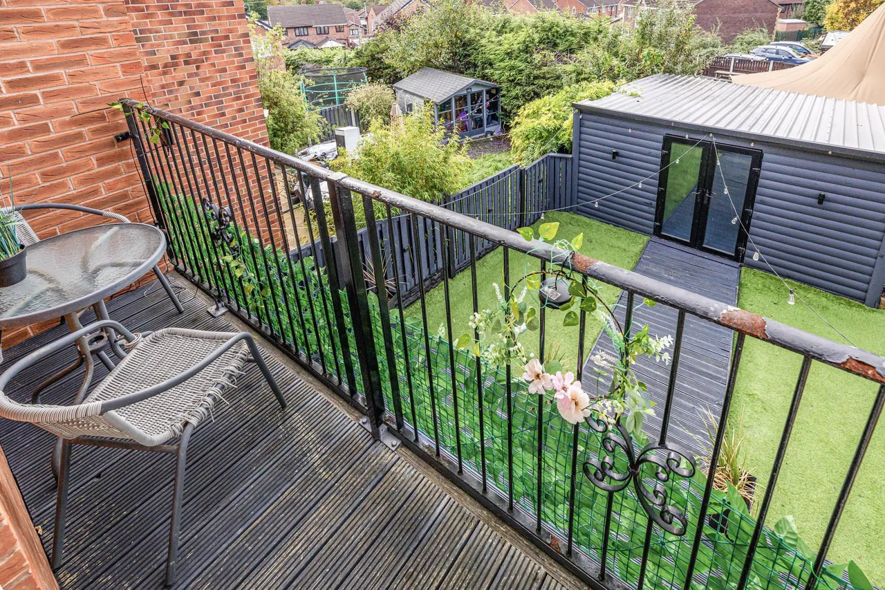 The Willows, Darfield, S73, photo 17