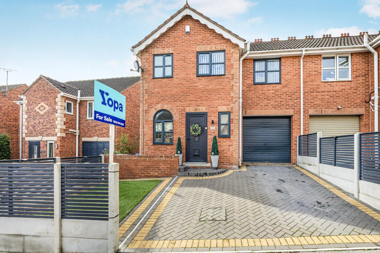 The Willows, Darfield, S73, photo 40