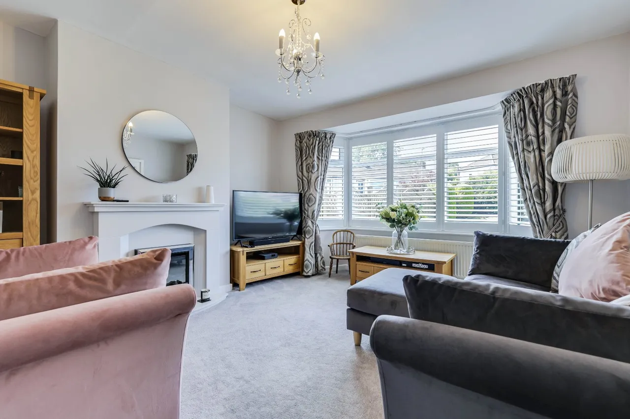 Foxholes Lane, Calverley, LS28, photo 7