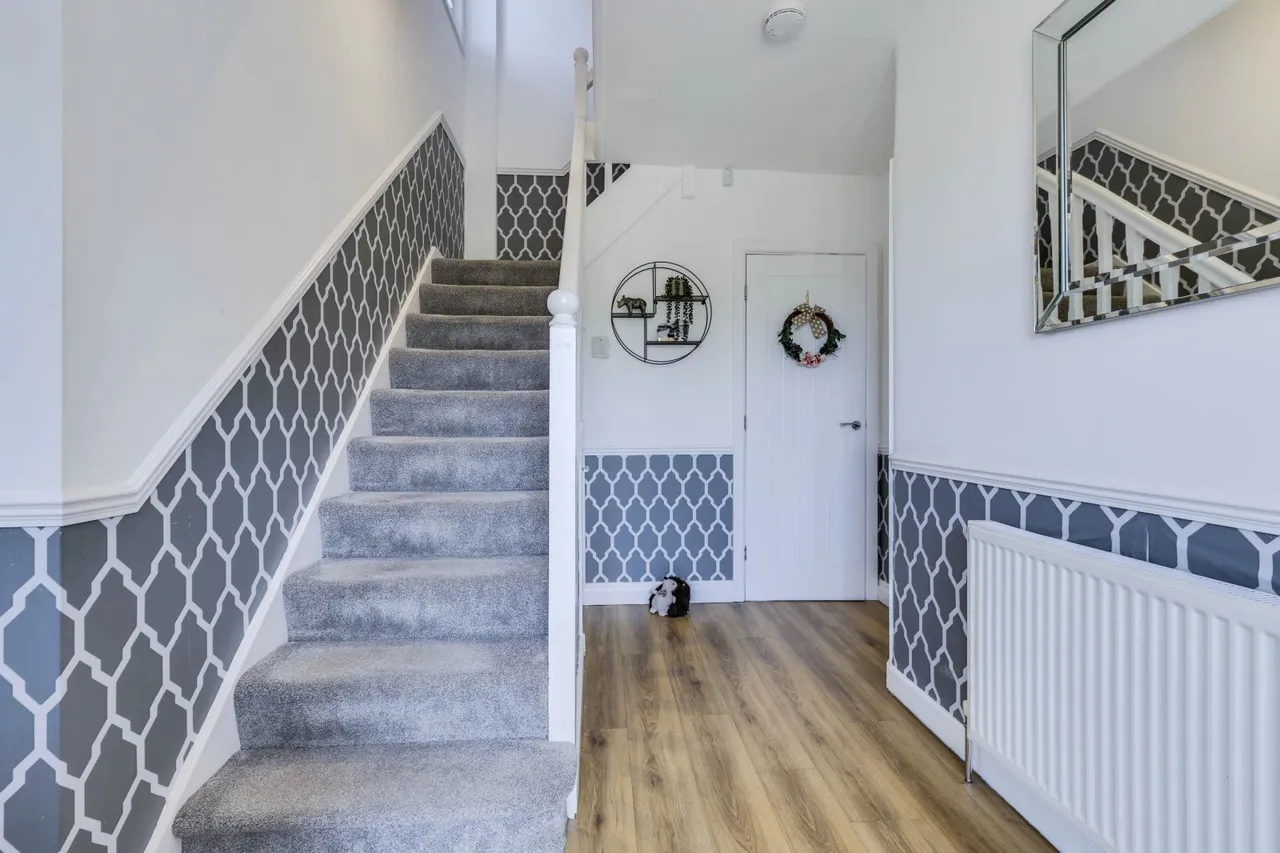 Foxholes Lane, Calverley, LS28, photo 11