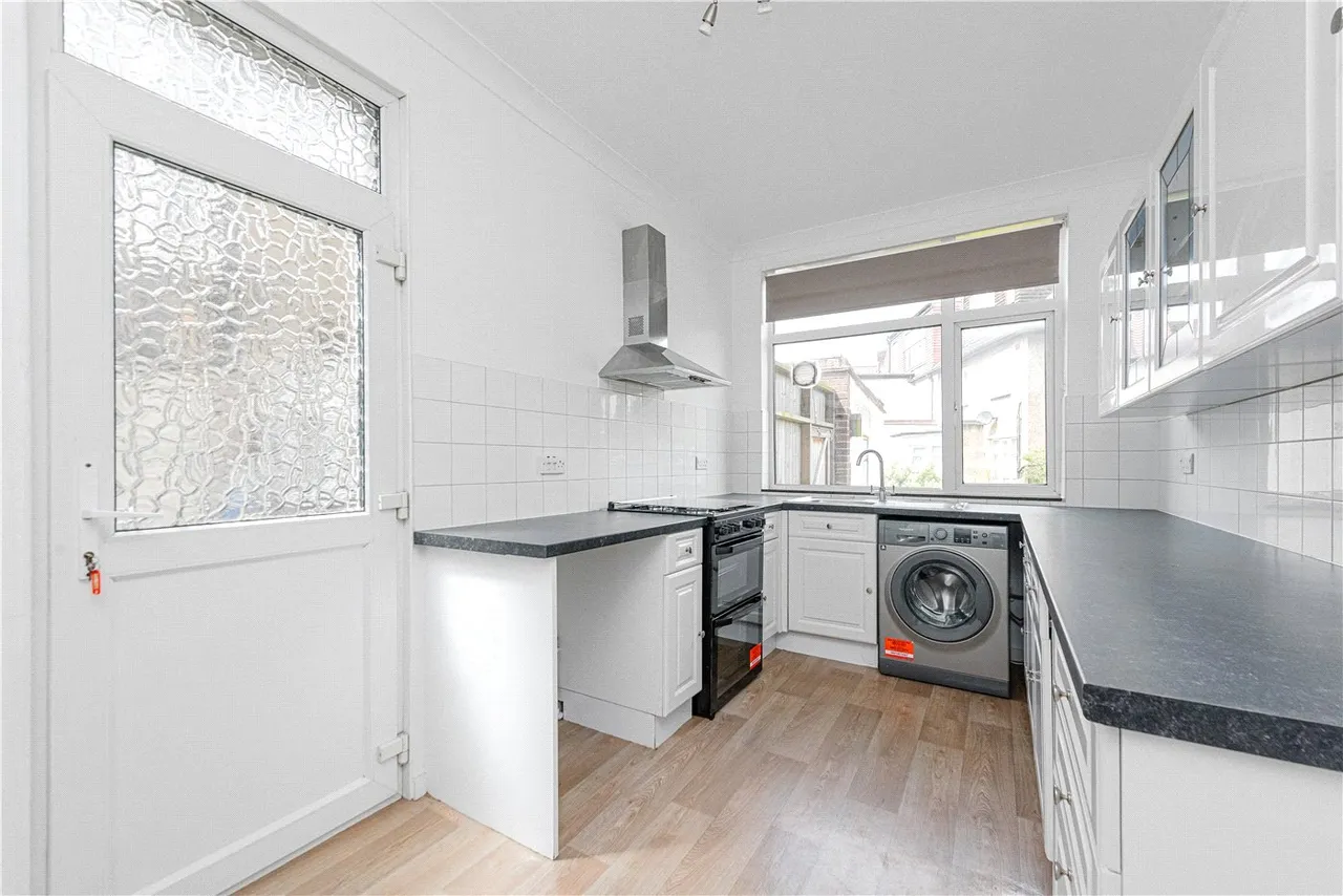 Chelmsford Square, Kensal Rise, London, NW10, photo 7