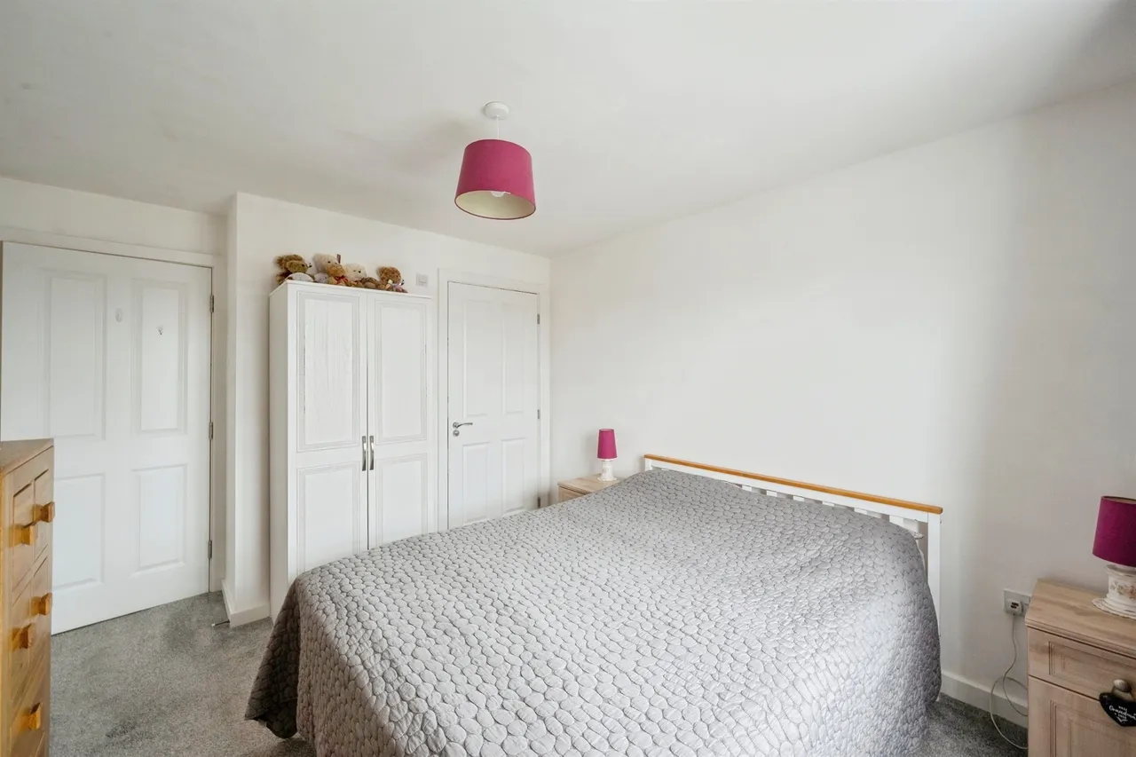 Meadow Walk, Maltby, Rotherham, photo 9