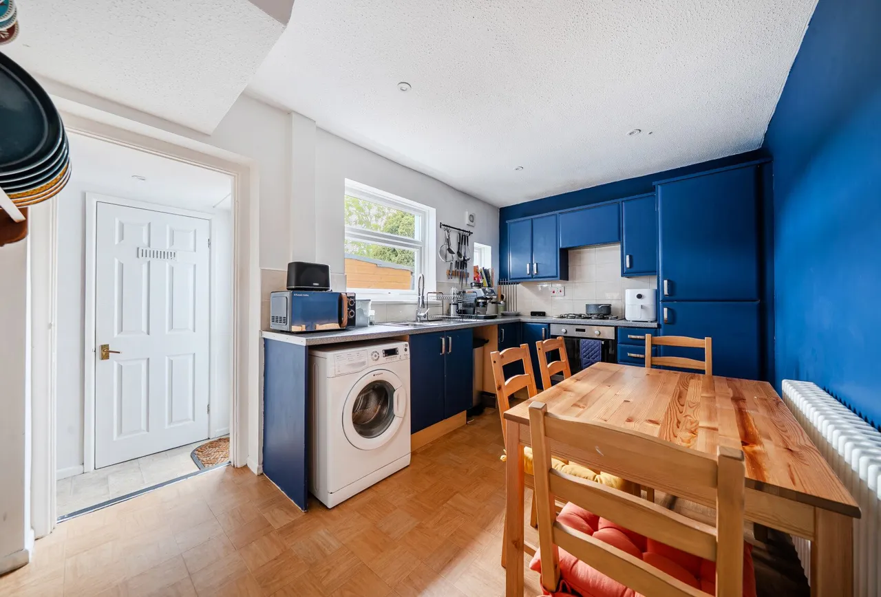 Church Road, Gloucestershire, Soundwell, BS16 4RH, photo 2