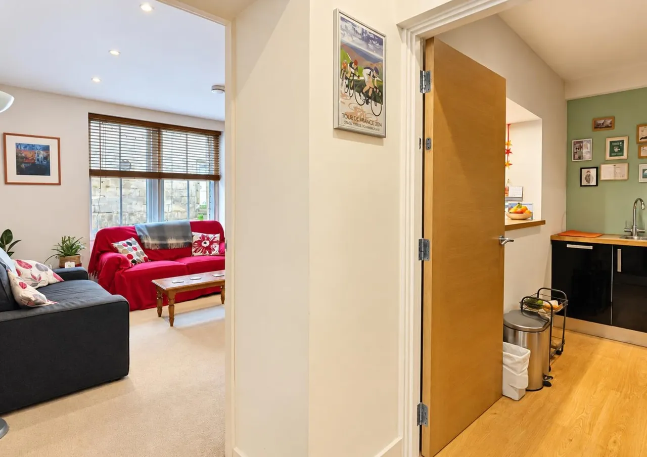 North Parade, Frome, BA11, photo 10