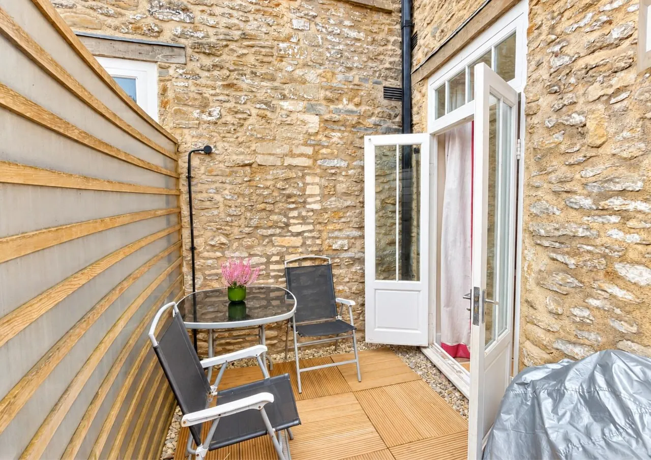 North Parade, Frome, BA11, photo 18