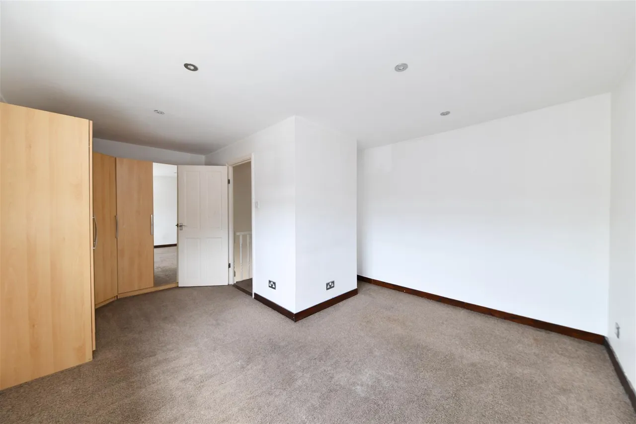 Chertsey Rise, Stevenage, Herts, SG2 9JG, photo 13