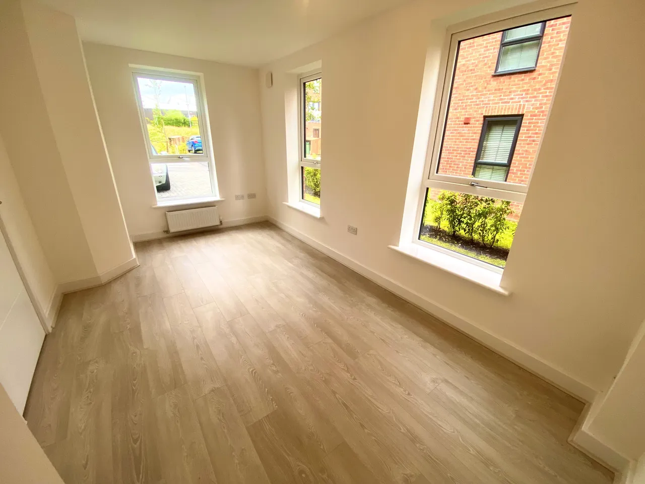 Copper Beech Court, LEEDS, photo 5