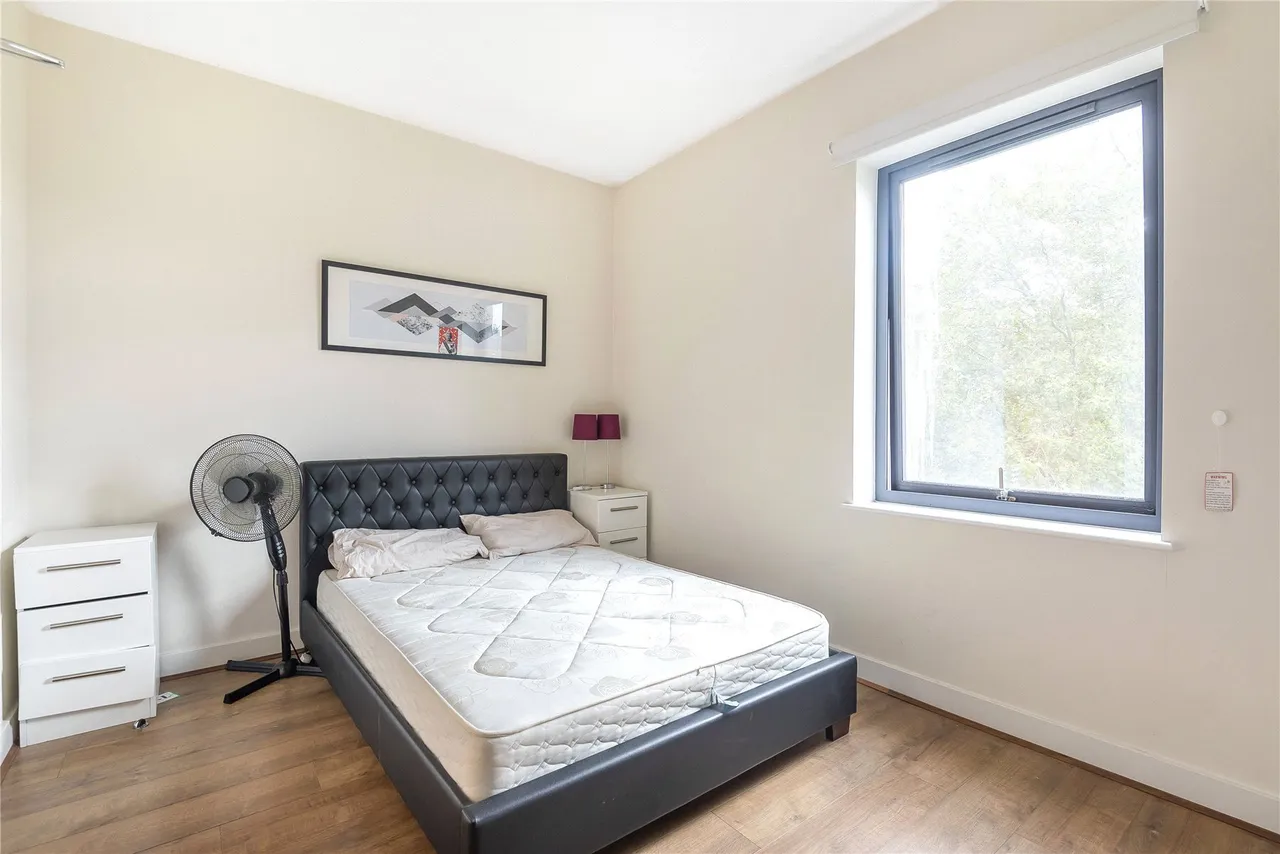 Fisher Close, Salter Road, SE16, photo 4