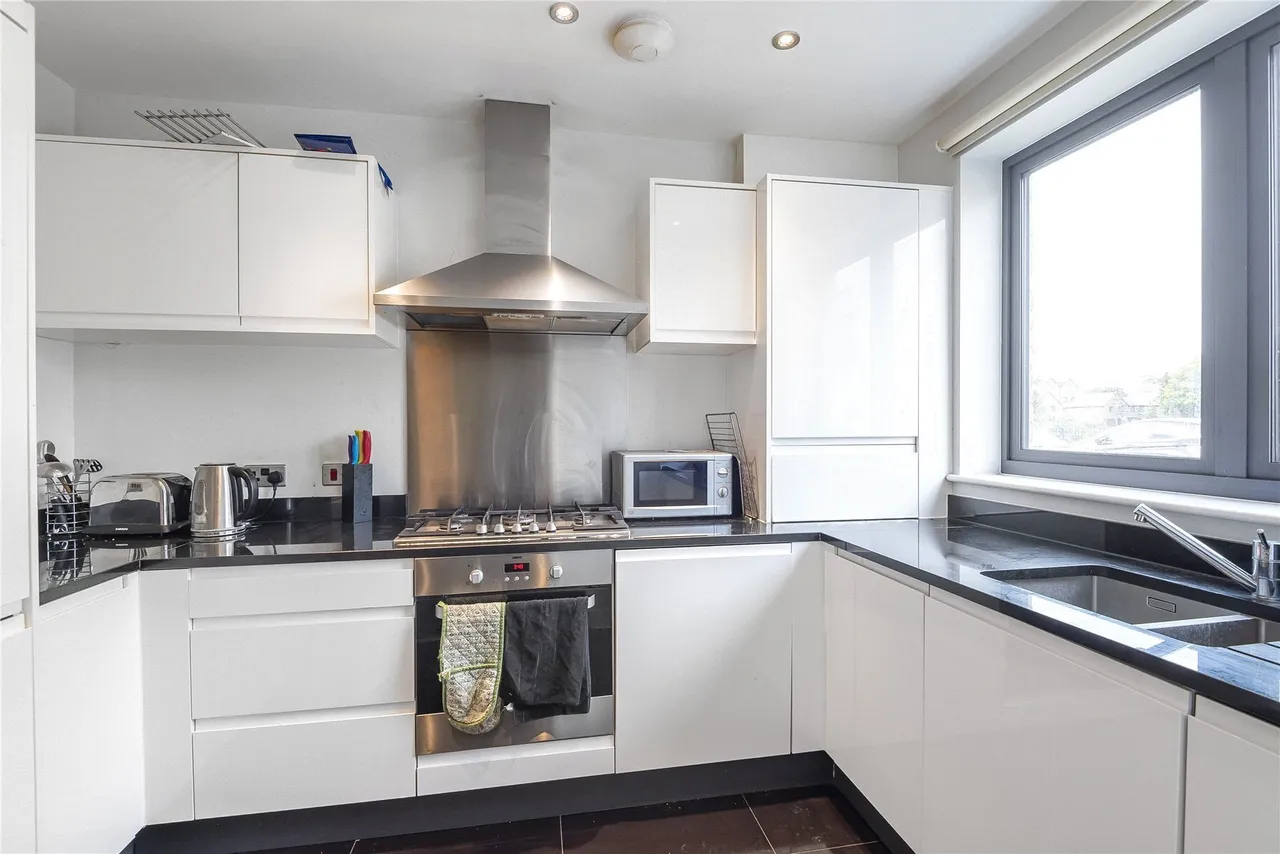 Fisher Close, Salter Road, SE16, photo 3