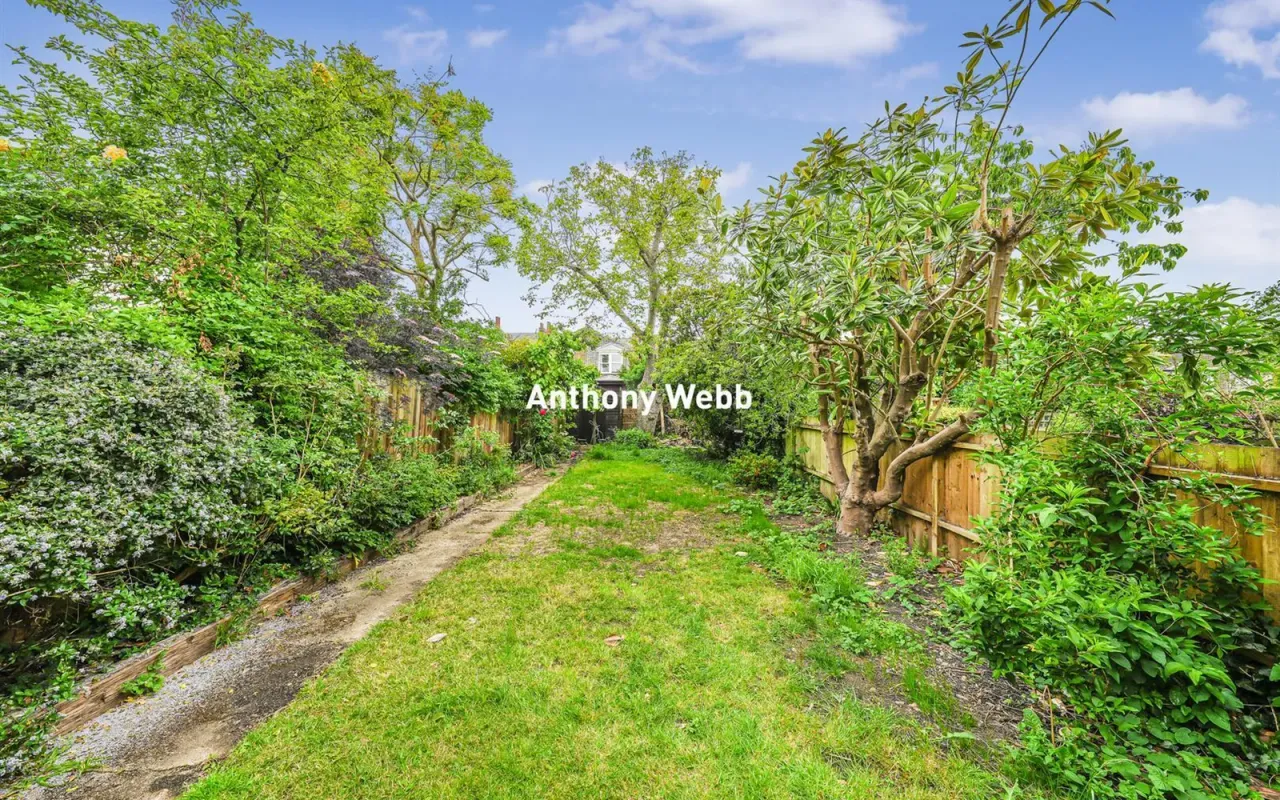 Windsor Road, Palmers Green, N13, photo 24