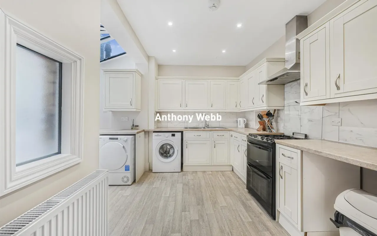 Windsor Road, Palmers Green, N13, photo 8