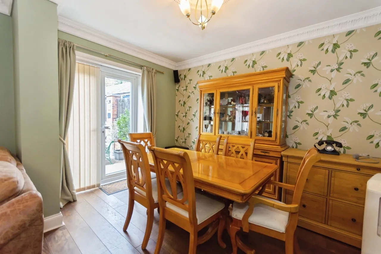 Fox Hollies Road, Hall Green, Birmingham, West Midlands, B28, photo 5