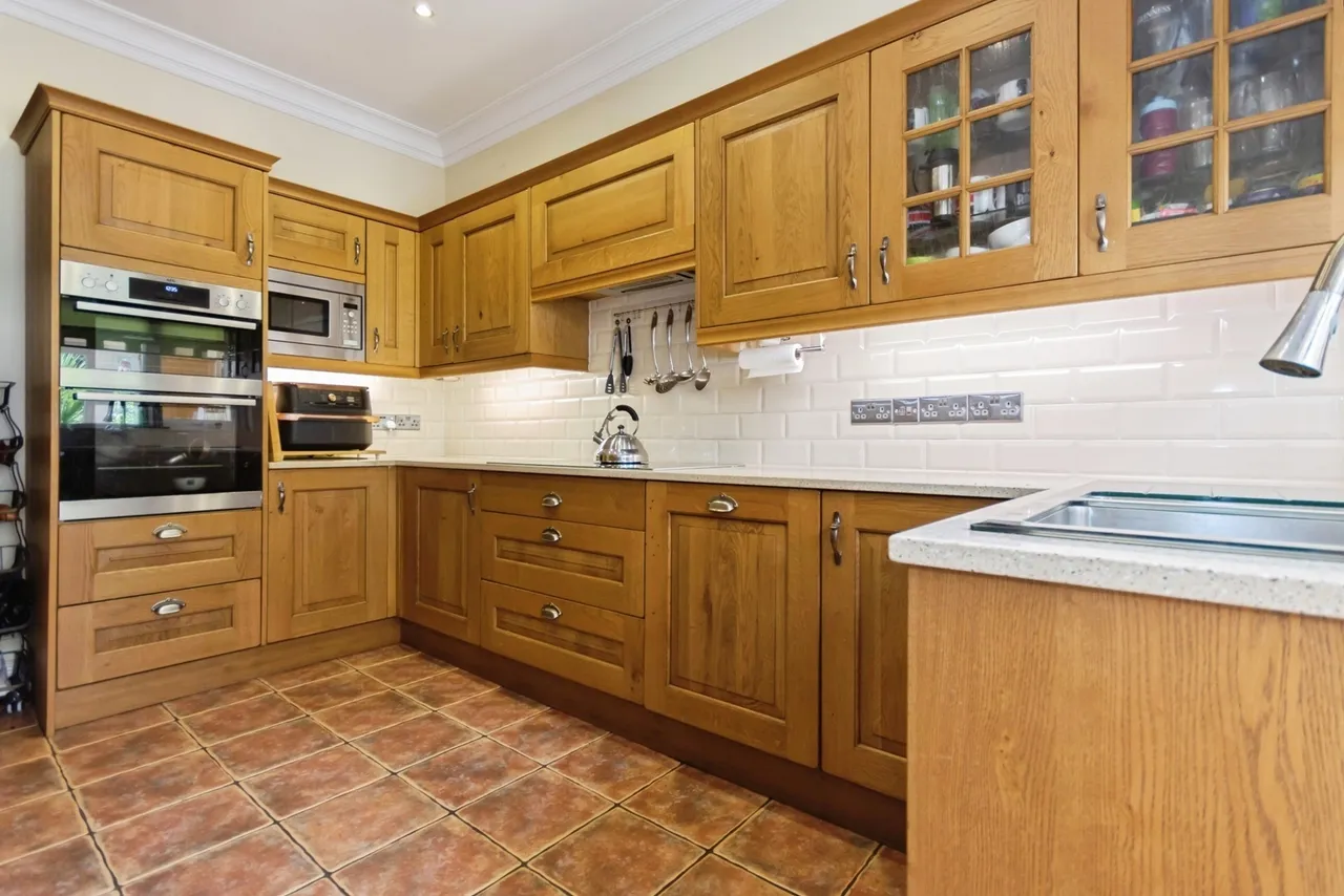 Fox Hollies Road, Hall Green, Birmingham, West Midlands, B28, photo 6