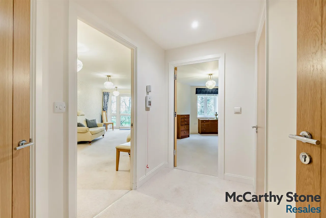Bath Road, Devizes, SN10, photo 6