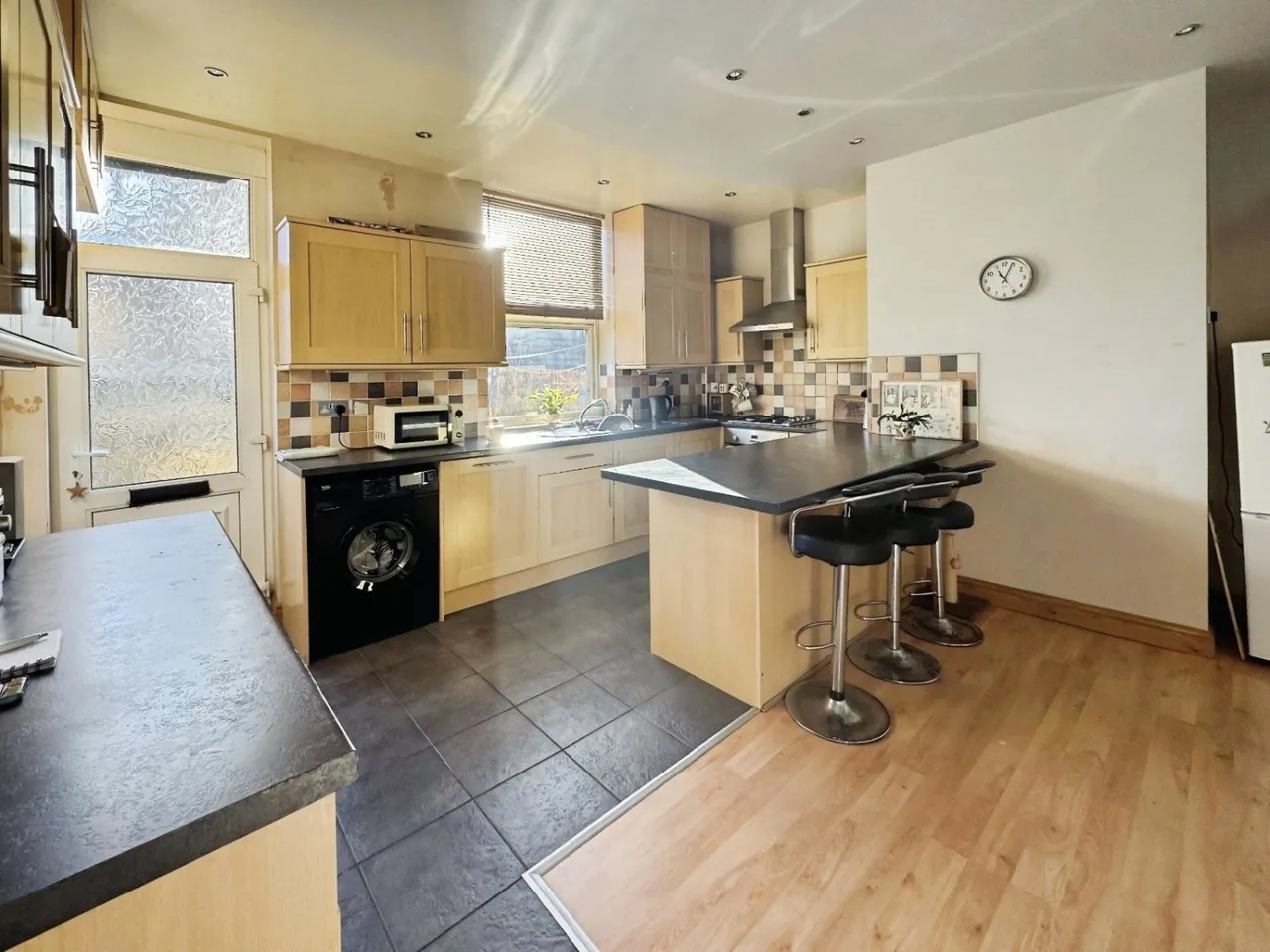 Holme Street, Liversedge, WF15, photo 3